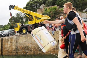 Mise a l'eau du radeau